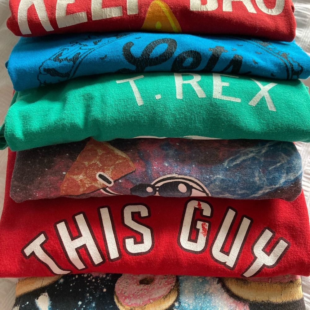 Big bundle of funny kids T-shirts